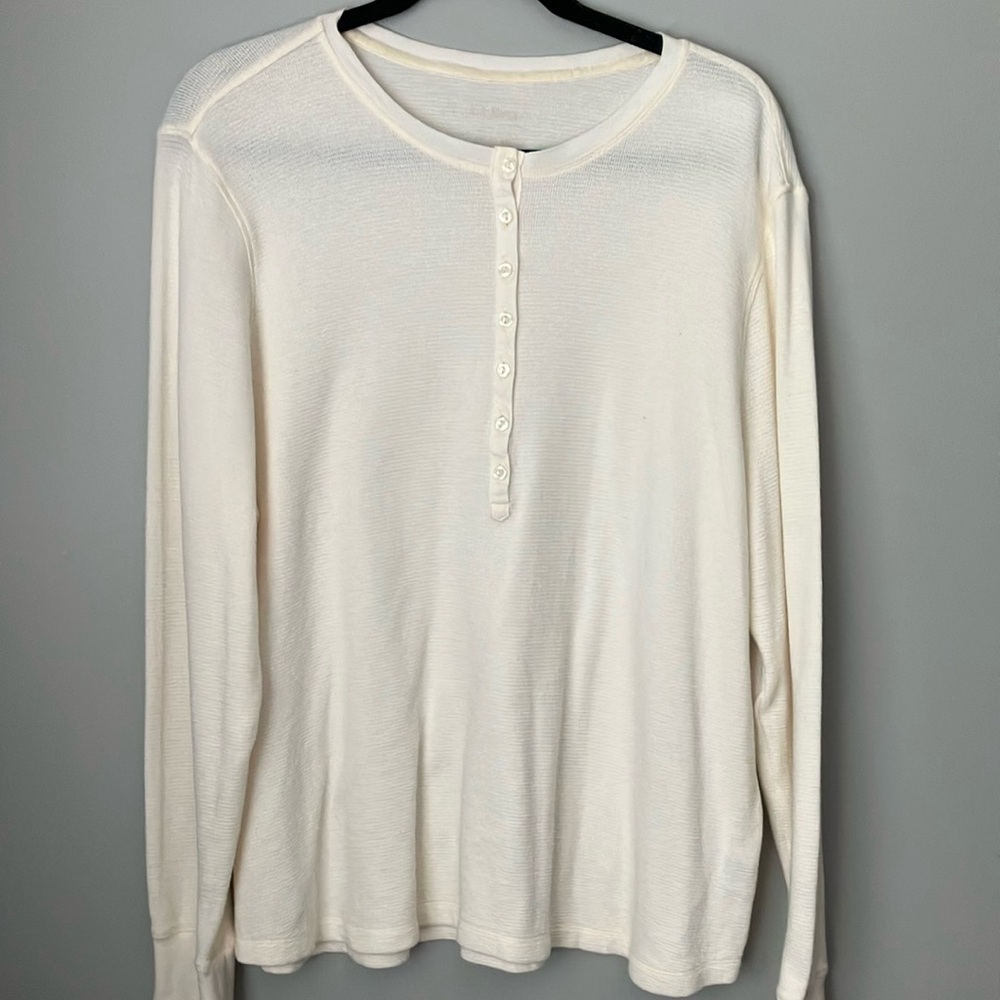 L.L. Bean 2x Classic Cream Button-Up Long Sleeve waffle knit soft shirt